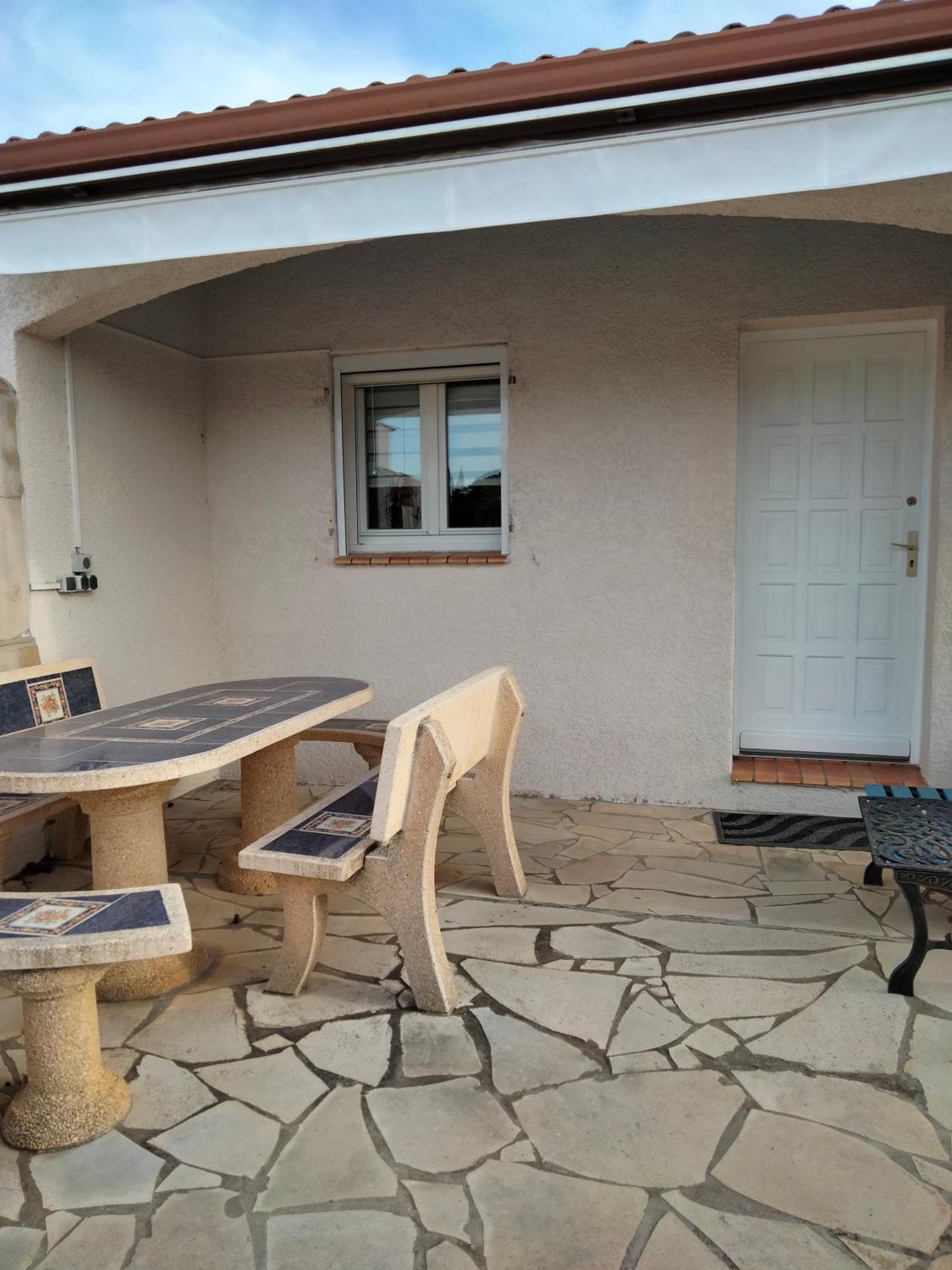 Maison 4 A 6 Pers Quartier Calme Tout Confort 에그모르트 외부 사진